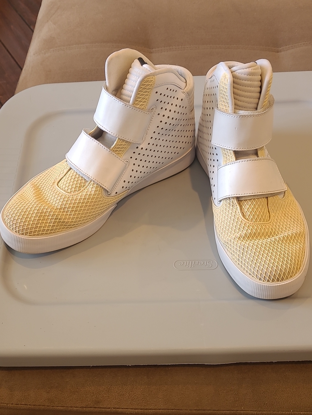 Nike Flystepper 2K3 White/Light Yellow High-Top Sneakers Double Strap Sz 9.5
